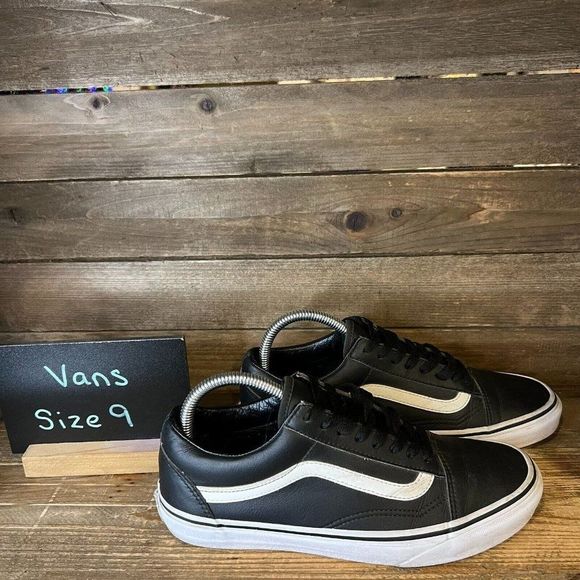 Vans Shoes - Womens Vans Old Skool Skateboard‎ Black Leather Shoes Sneakers Size 7.5M 9W GUC